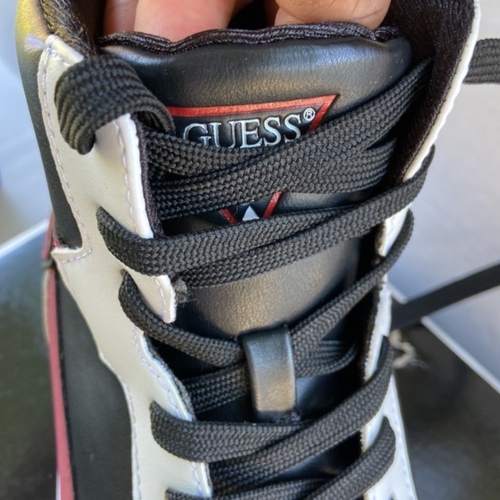 GUESS Men’s Pasq Sneakers Dark Red NEW - Picture 4 of 6